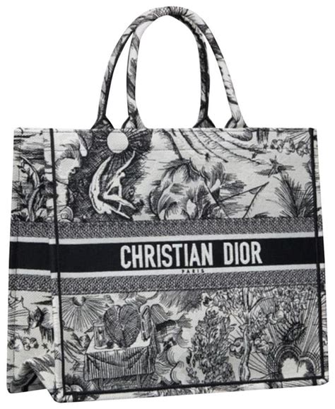 black bag dior|dior black and white bag.